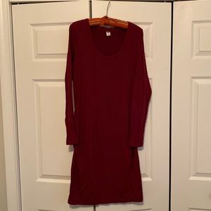 Old Navy - Maternity. Long Sleeve Crewneck Bodycon T-Shirt Dress. Maroon. Large